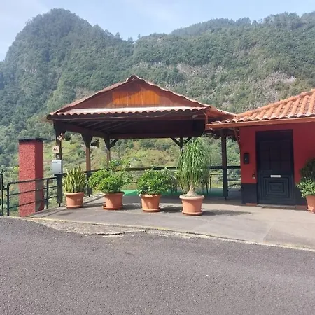 Vakantiehuis 3a Botanical Dimensions Nature Terraces Bbq *