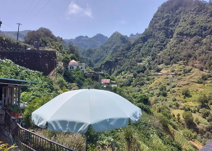 3a Botanical Dimensions Nature Terraces Bbq *